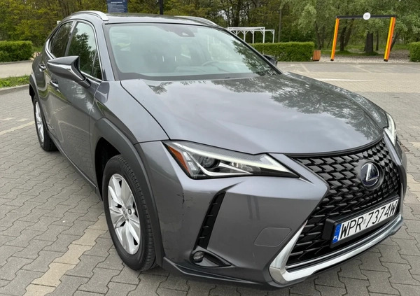 Lexus UX cena 104900 przebieg: 75881, rok produkcji 2021 z Warszawa małe 407